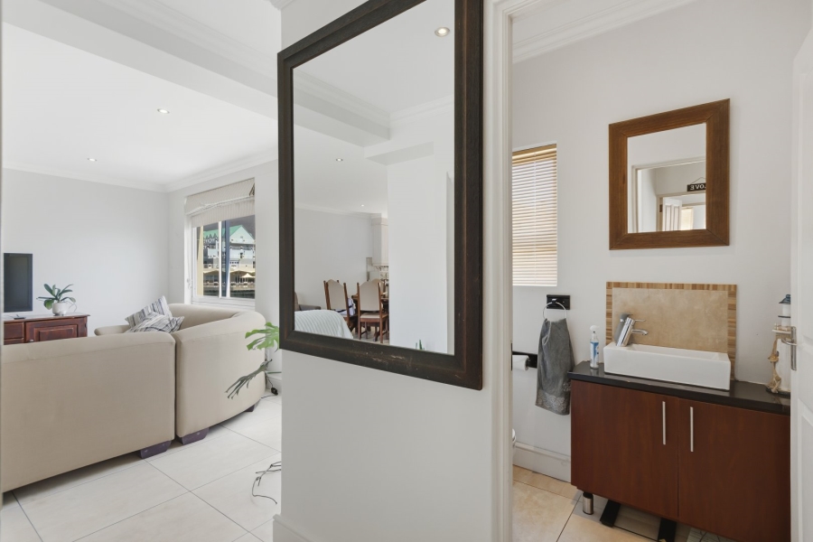 4 Bedroom Property for Sale in Harbour Island Western Cape